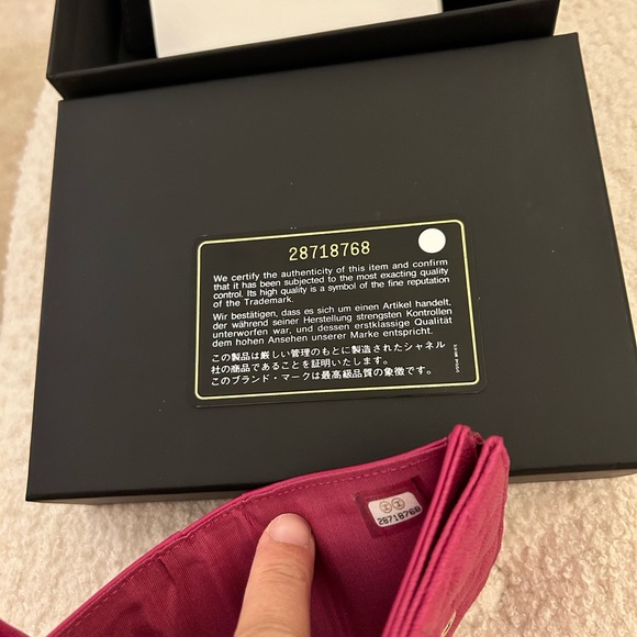 Authentic Chanel Wallet - Picture 5 of 9